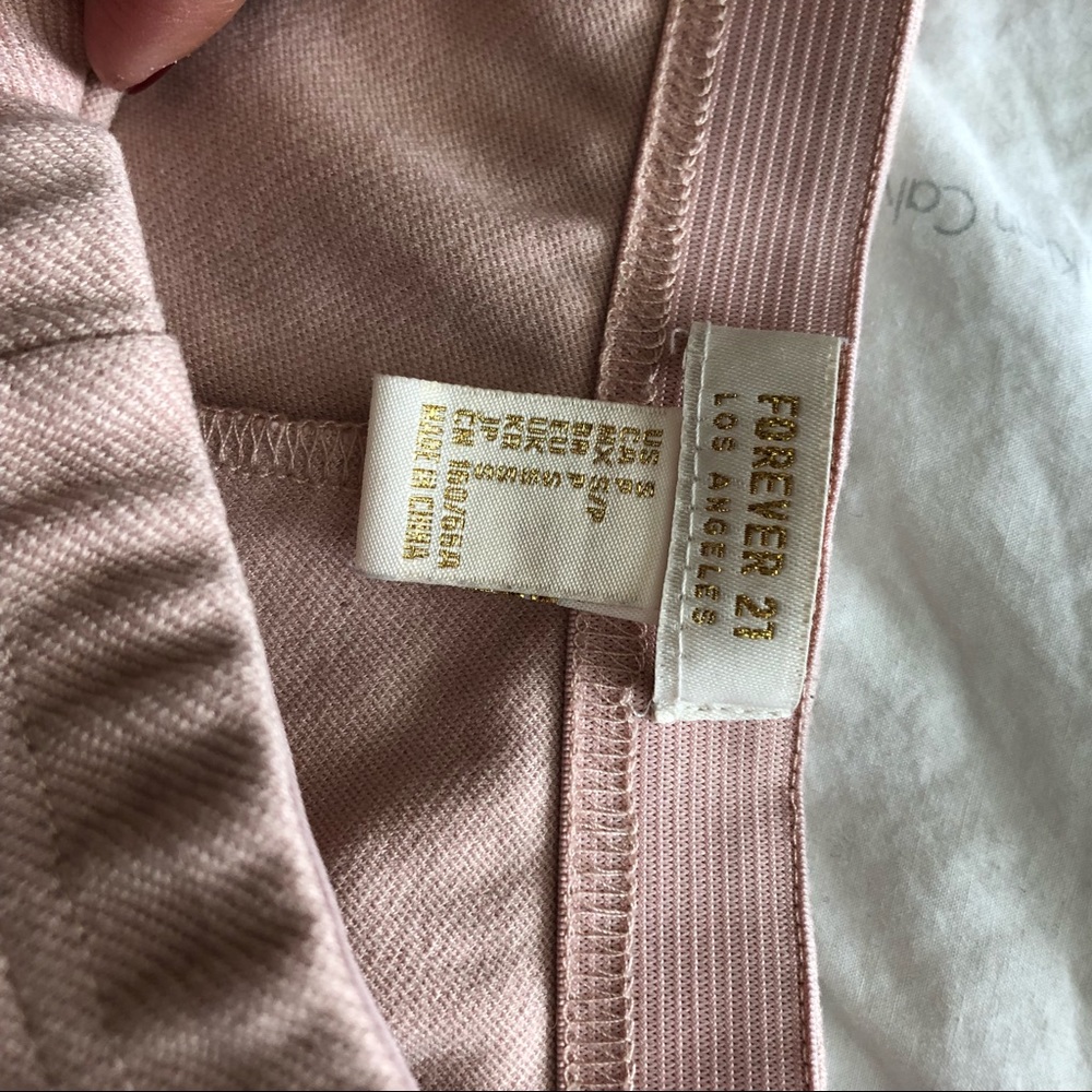 Light pink leggings